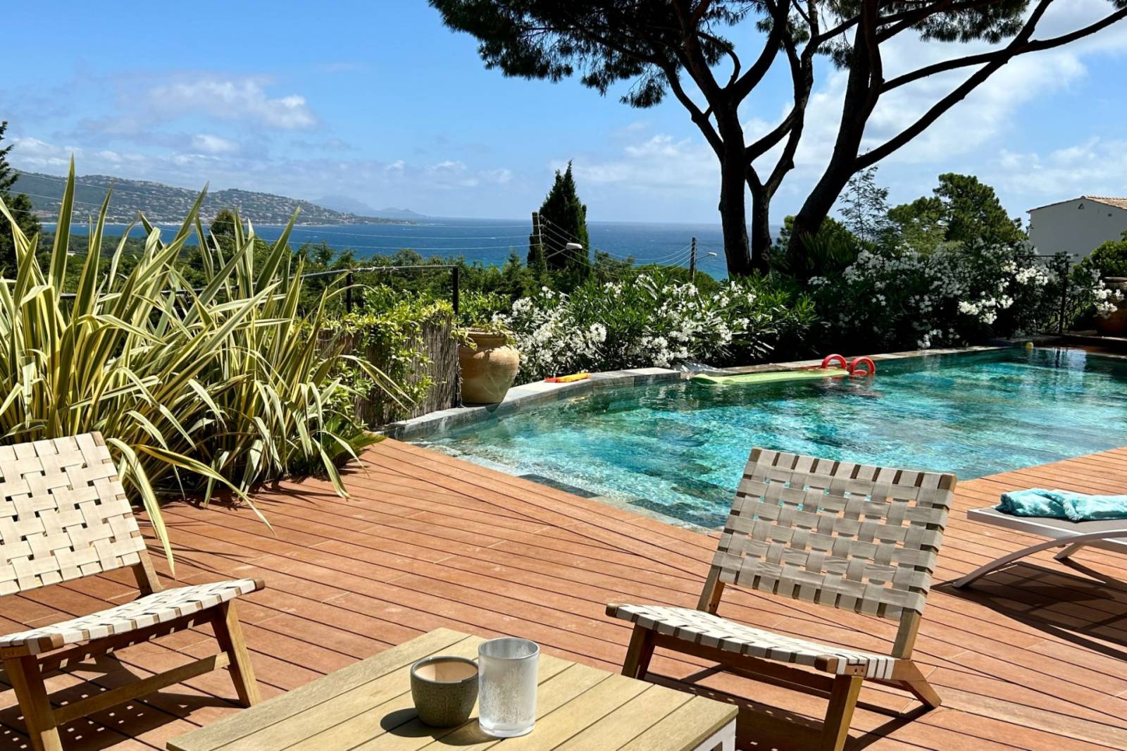 Villa contemporaire vue mer panoramique Sainte Maxime Vierge Noire / Sémaphore – Image 3