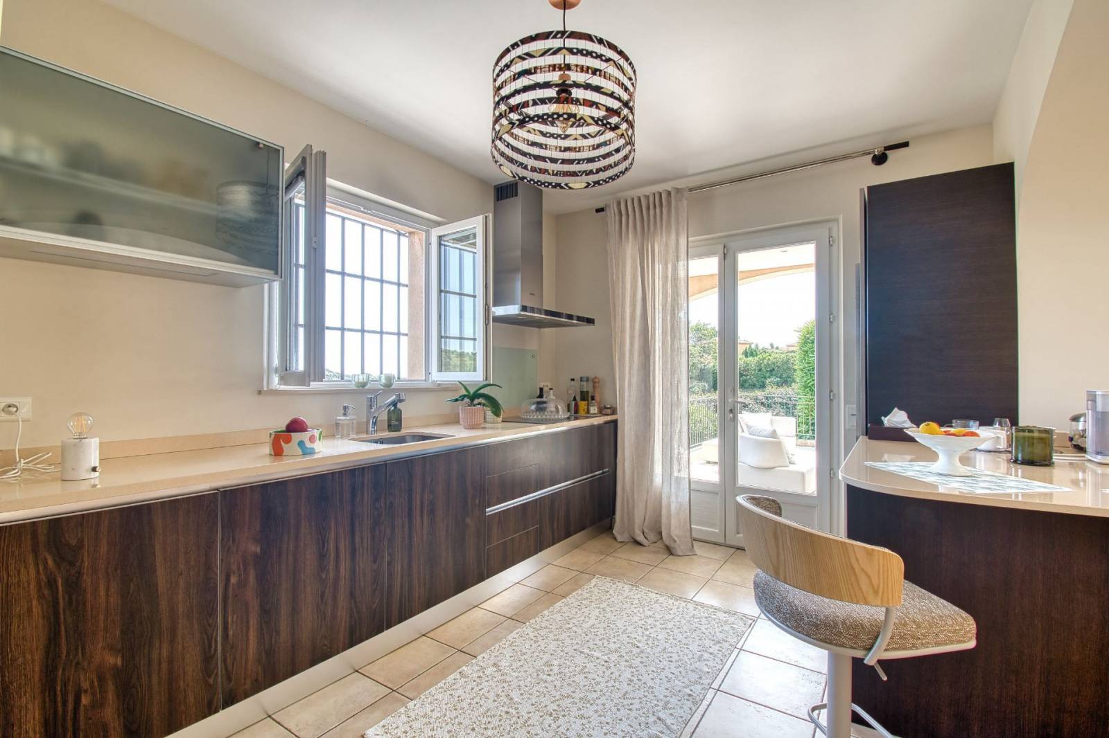 Propriété 6 pièces à vendre à Sainte Maxime La Croisette dans un domaine fermé – Image 7