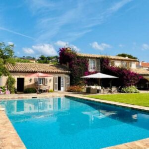 propriété 5 chambres face à la mer à Sainte Maxime proche du centre vue mer panoramique