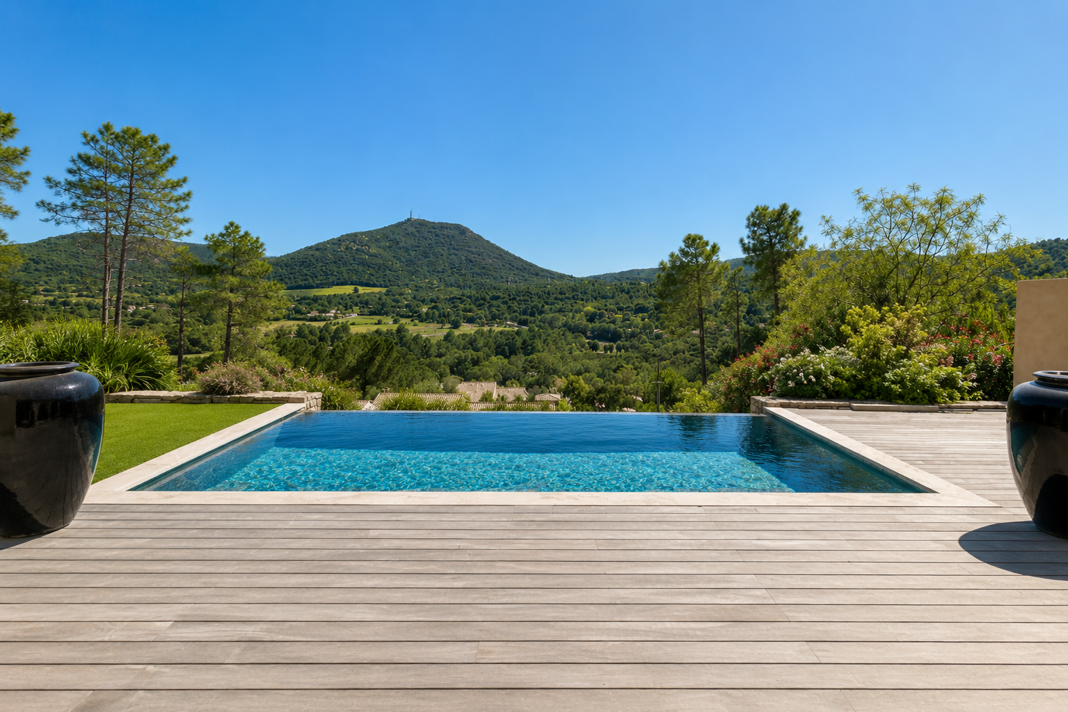 Villa neuve à la vente à l'architecture contemporaine, au Plan de la Tour proche du village – Image 2