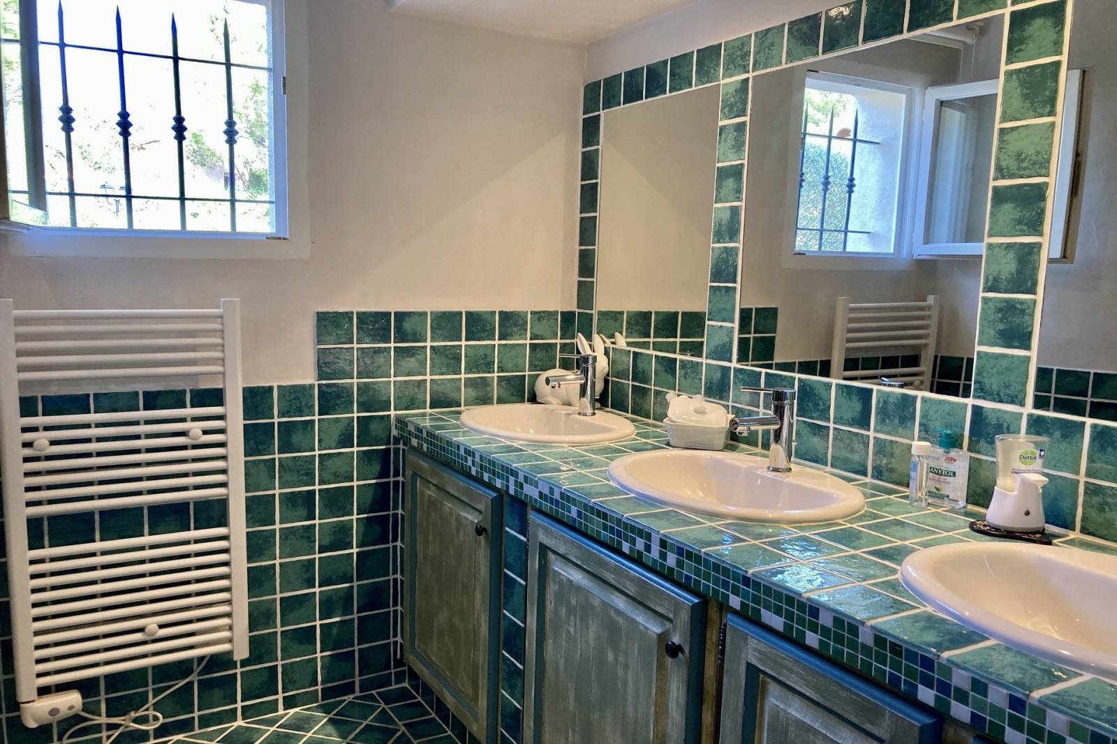 Villa 4 chambres avec piscine et 2 garages à Sainte Maxime La Croisette – Image 7