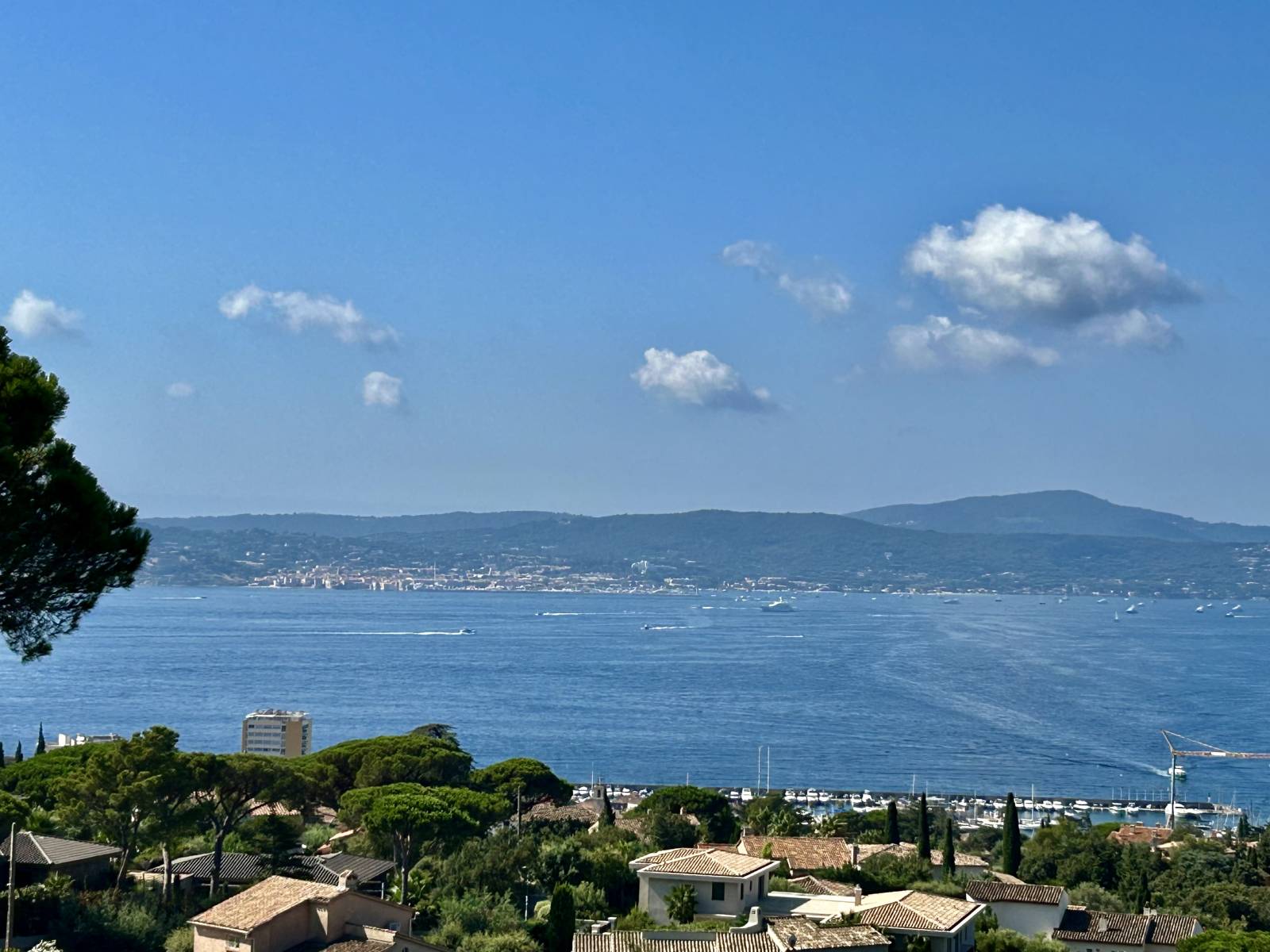 Propriété de prestige avec vue mer panoramique à vendre, à Sainte Maxime – Image 2