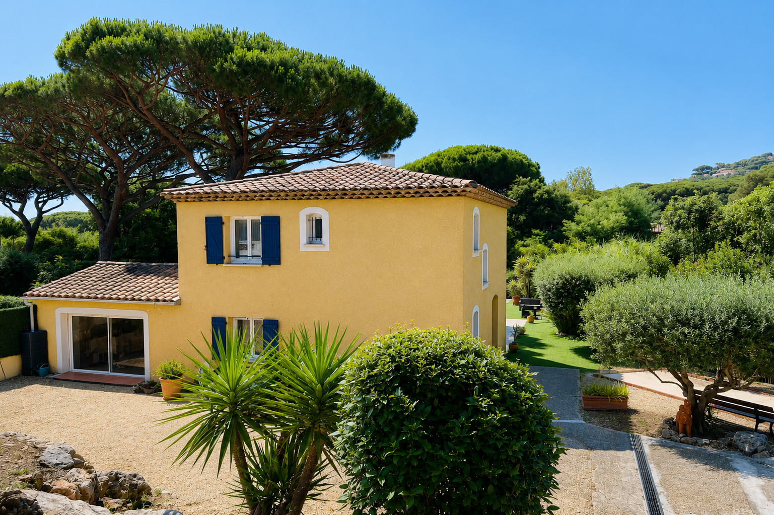 Villa 4 chambres à vendre à Sainte Maxime la Nartelle à 300 m des plages – Image 5