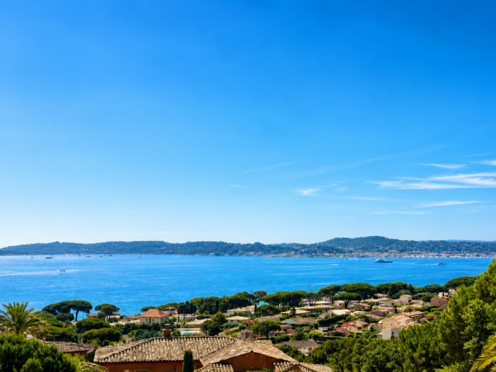 Propriété de prestige avec vue panoramique sur la mer Sainte Maxime Proche du centre