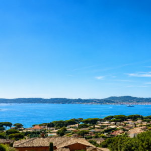 Propriété de prestige avec vue panoramique sur la mer Sainte Maxime Proche du centre