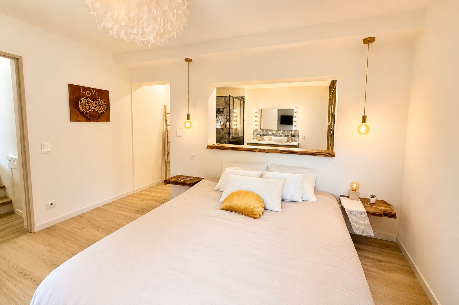 Villa 3 chambres avec piscine à vendre Les Issambres sur les hauteurs au calme – Image 7