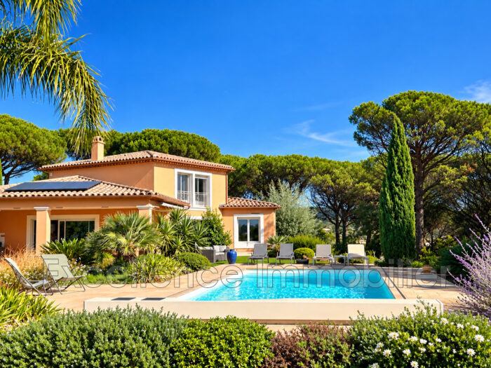 Villa 8 pièces à vendre à Sainte-Maxime