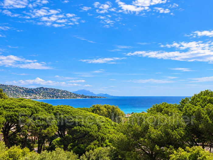 Maison 8 pièces à vendre à Sainte-Maxime