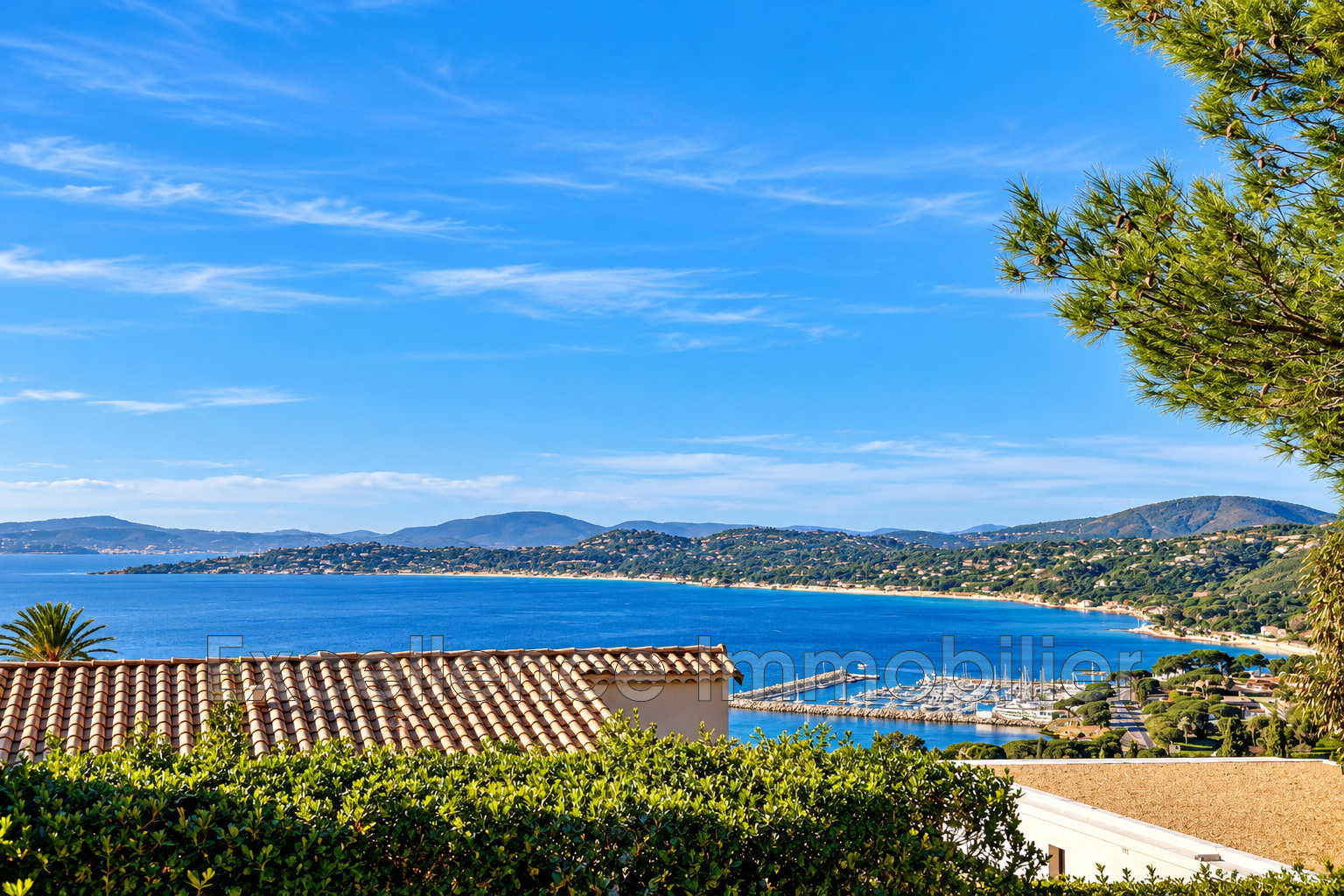 Villa 10 pièces à vendre aux Issambres – Image 3
